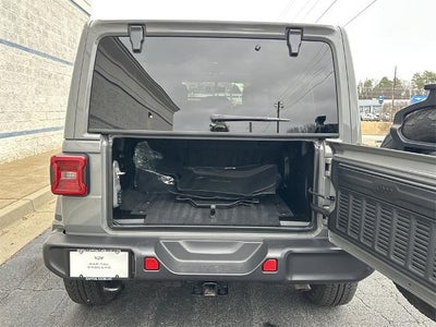 2023 Jeep Wrangler Sahara Altitude