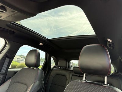 2025 Ford Escape ST-Line Select