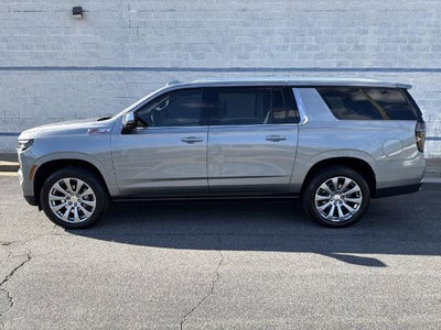 2025 Chevrolet Suburban Premier