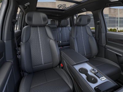 2027 Cadillac VISTIQ Sport