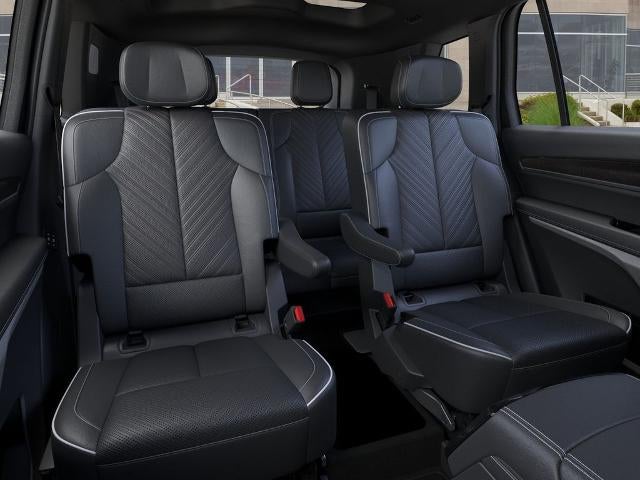 2027 Cadillac VISTIQ Platinum