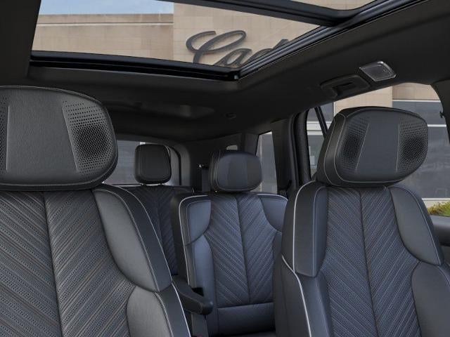 2027 Cadillac VISTIQ Platinum