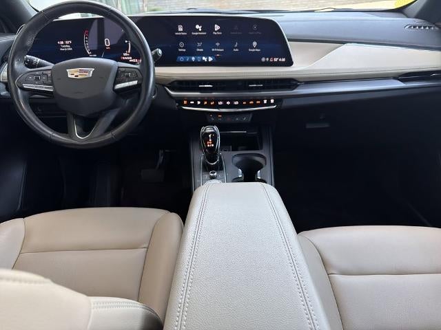 2024 Cadillac XT4 Luxury
