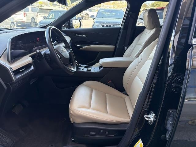2024 Cadillac XT4 Luxury