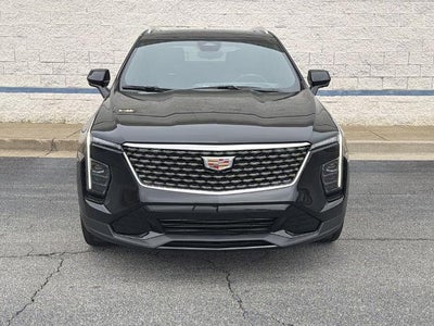 2025 Cadillac XT4 Premium Luxury