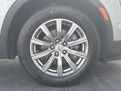 2023 Cadillac XT4 FWD Premium Luxury