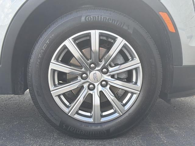 2023 Cadillac XT4 FWD Premium Luxury