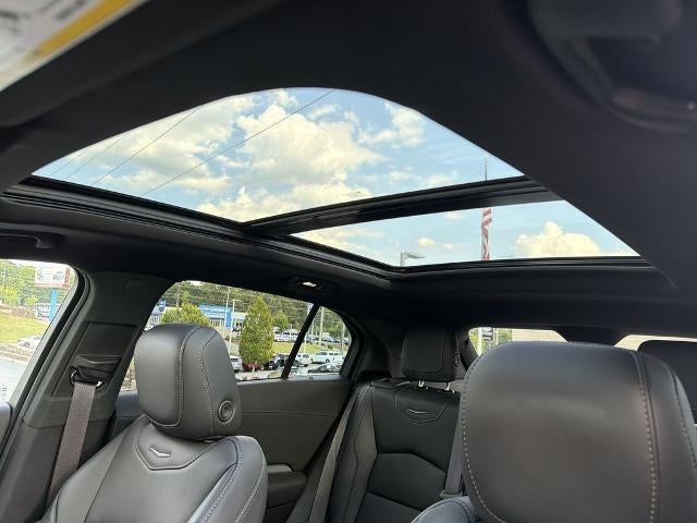 2023 Cadillac XT4 FWD Premium Luxury