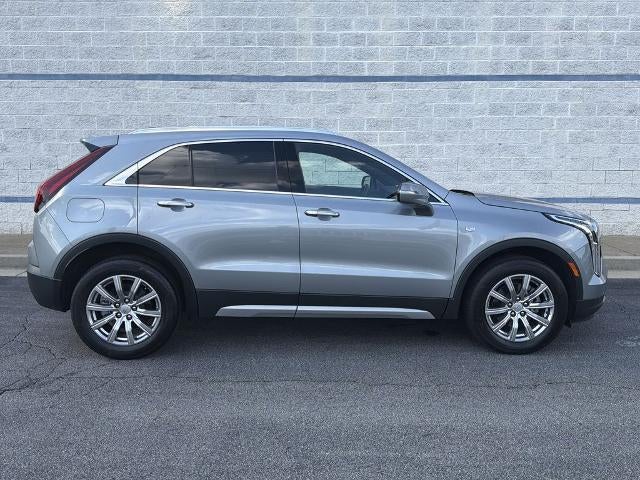 2023 Cadillac XT4 FWD Premium Luxury