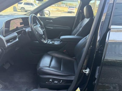 2025 Cadillac XT4 Premium Luxury
