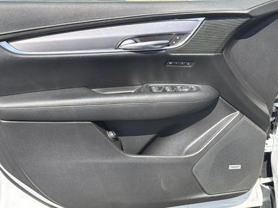2017 Cadillac XT5 Luxury FWD
