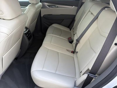 2023 Cadillac XT5 FWD Premium Luxury