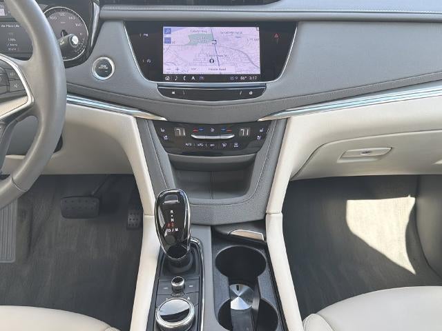 2023 Cadillac XT5 FWD Premium Luxury
