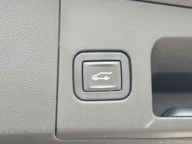 2018 Cadillac XT5 Luxury FWD