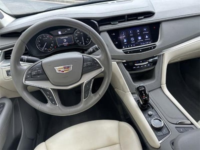 2020 Cadillac XT5 Premium Luxury