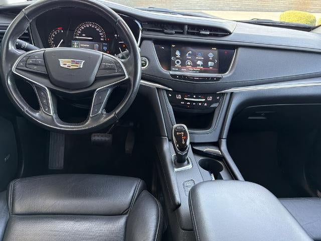 2018 Cadillac XT5 Luxury AWD