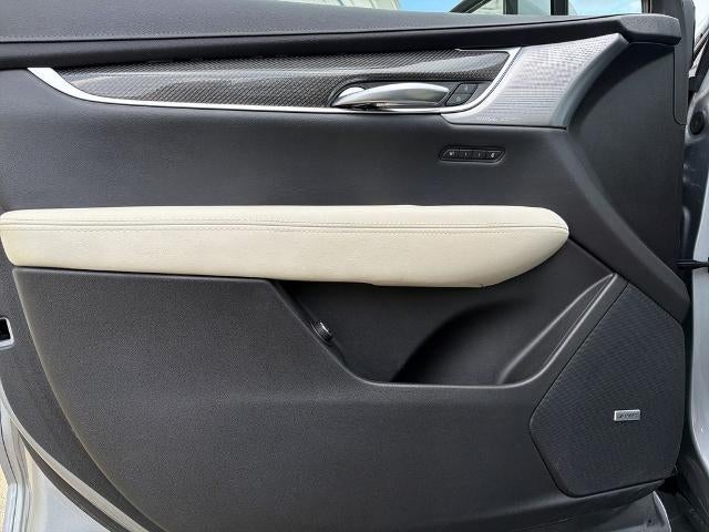 2023 Cadillac XT5 Sport