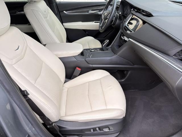 2023 Cadillac XT5 Sport
