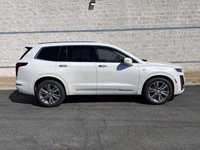 2023 Cadillac XT6 Premium Luxury