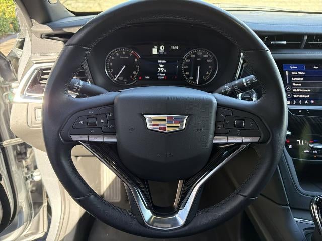 2025 Cadillac XT6 Premium Luxury