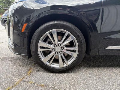 2023 Cadillac XT6 Premium Luxury