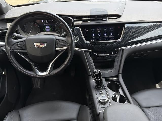 2023 Cadillac XT6 Premium Luxury