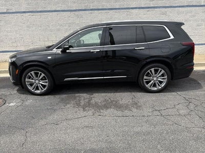 2023 Cadillac XT6 Premium Luxury