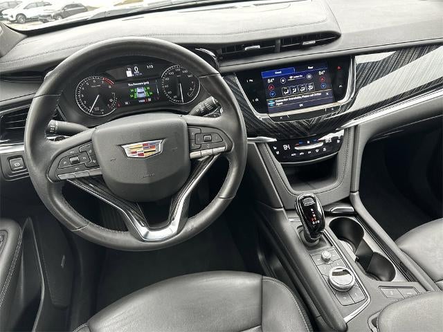 2025 Cadillac XT6 Premium Luxury