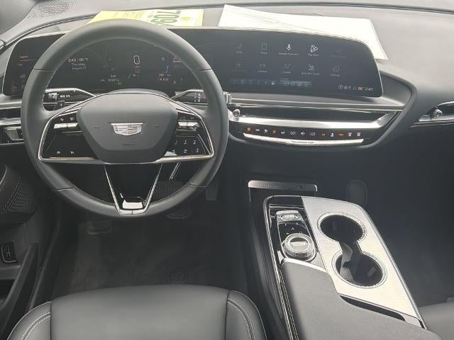 2024 Cadillac LYRIQ Tech