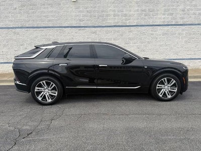 2024 Cadillac LYRIQ Tech