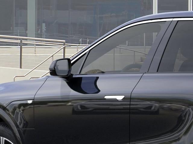 2025 Cadillac LYRIQ Luxury 1