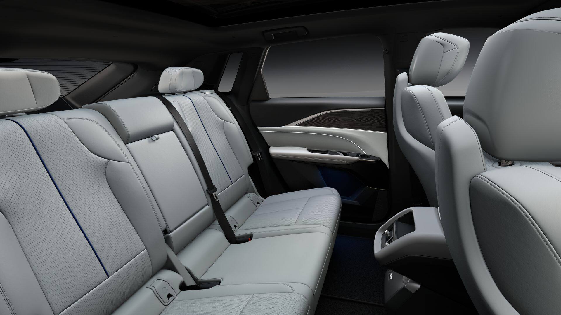 2025 Cadillac LYRIQ Luxury 1