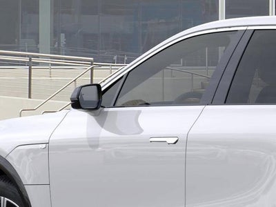 2025 Cadillac LYRIQ Luxury 1