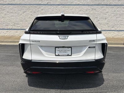 2024 Cadillac LYRIQ Luxury 2