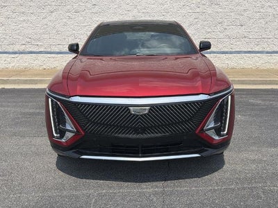 2024 Cadillac LYRIQ Luxury 2
