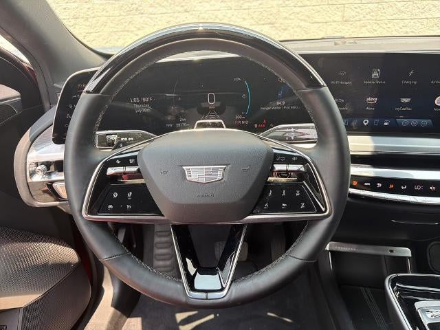 2024 Cadillac LYRIQ Luxury 2