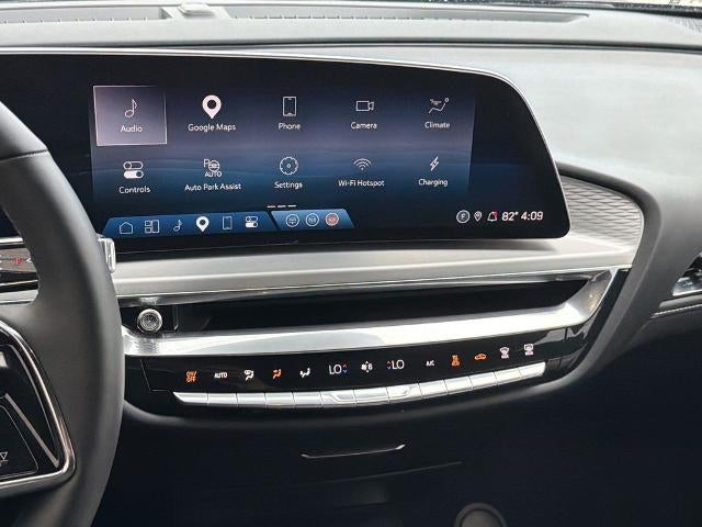 2024 Cadillac LYRIQ Sport 1