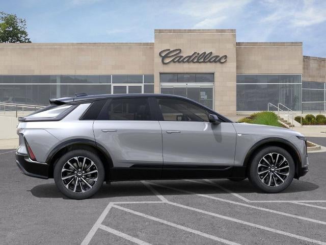 2025 Cadillac LYRIQ Sport 2