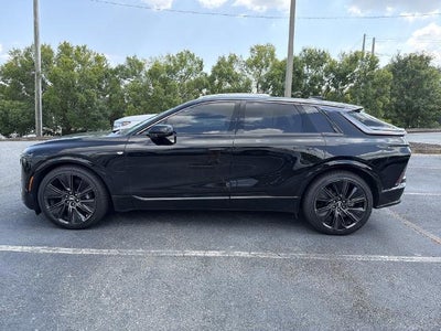 2024 Cadillac LYRIQ Sport 3