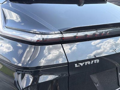 2024 Cadillac LYRIQ Sport 3