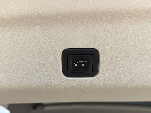 2022 Cadillac Escalade Premium Luxury Platinum