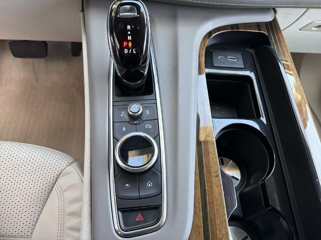 2022 Cadillac Escalade Premium Luxury Platinum