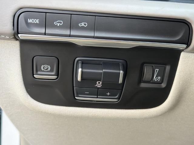 2022 Cadillac Escalade Premium Luxury Platinum