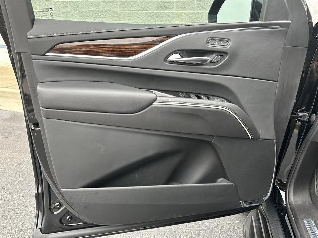 2021 Cadillac Escalade Luxury