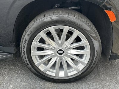 2021 Cadillac Escalade Luxury