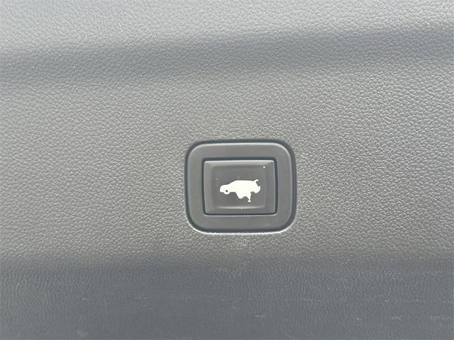 2021 Cadillac Escalade Luxury