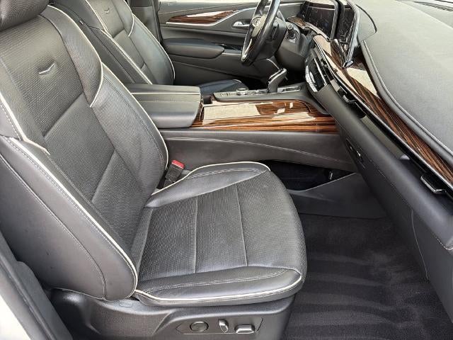 2022 Cadillac Escalade Premium Luxury