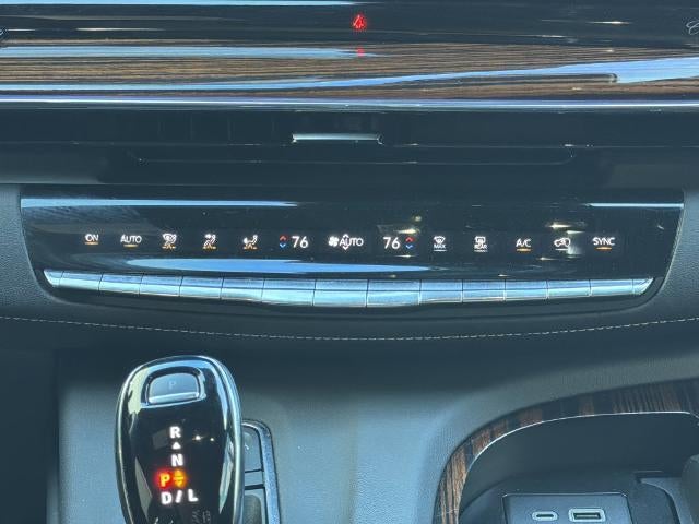 2023 Cadillac Escalade 4WD Premium Luxury