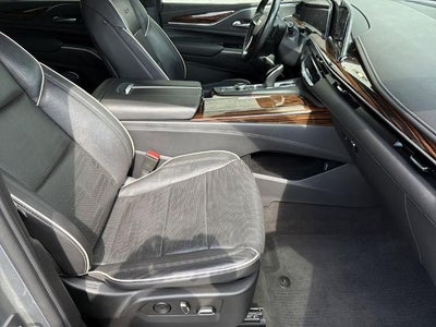 2022 Cadillac Escalade Premium Luxury