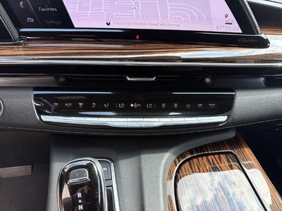 2022 Cadillac Escalade Premium Luxury